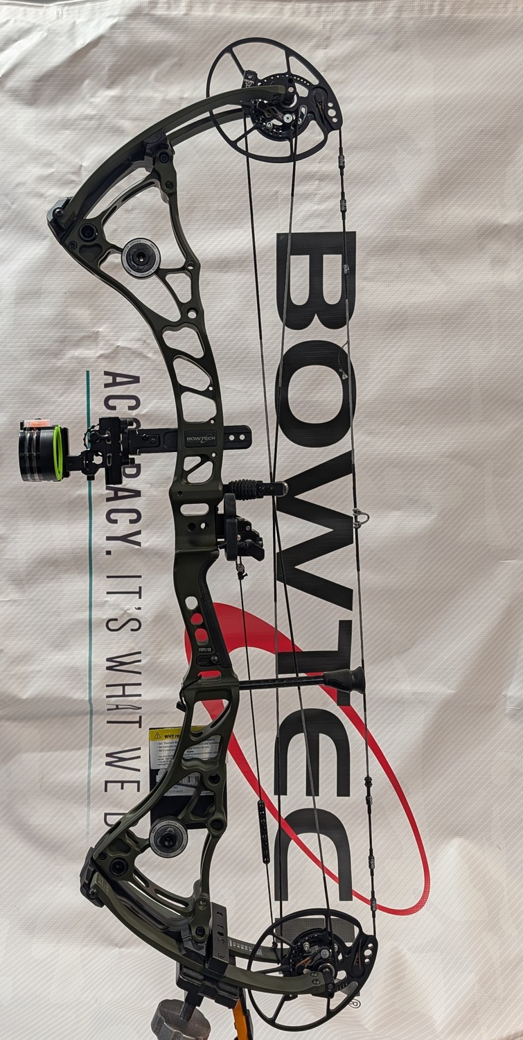 BOWTECH CORE SR RH (PACKAGE) 